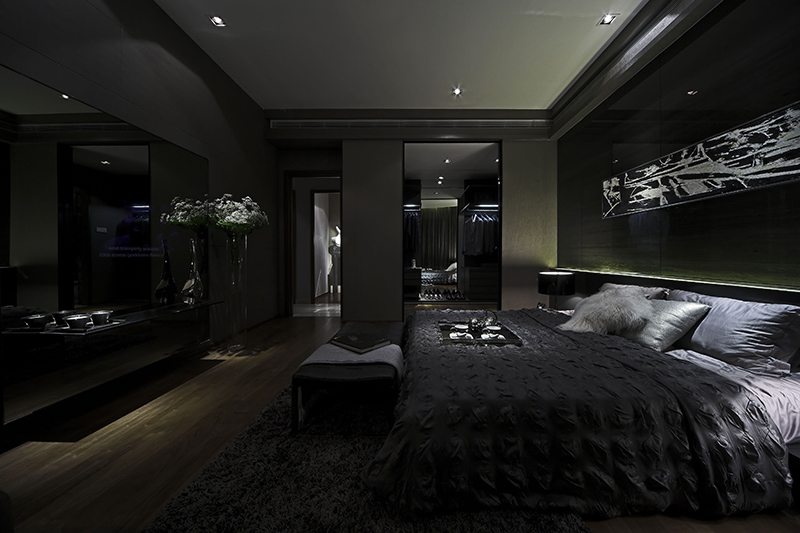 phòng ngủ màu đen đơn giản