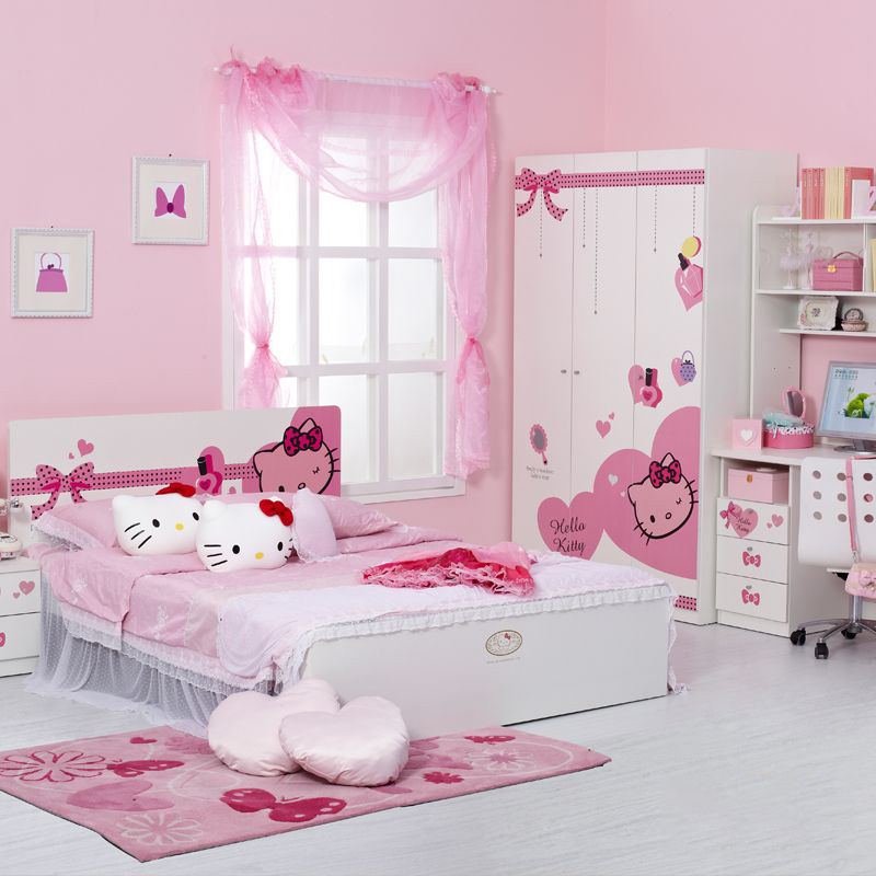 phòng ngủ màu hồng hello kitty