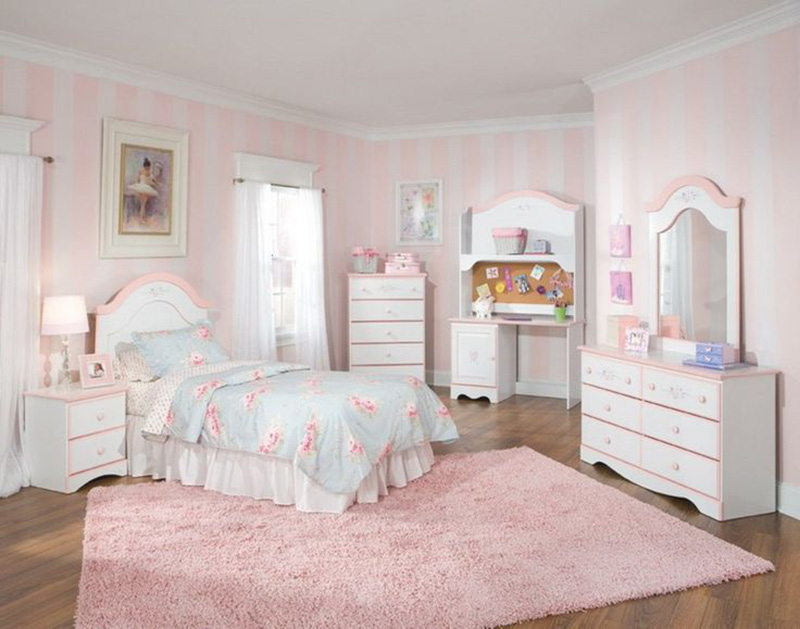 phòng ngủ màu hồng pastel